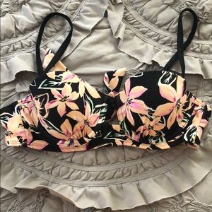 Bikini top